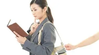 個人情報漏えいはインターネット経由だけではない人間の心理・行動をつき情報を盗む「ソーシャルエンジニアリング」