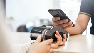○○Payブーム真っ盛り！でもスマホ決済って安全なの？